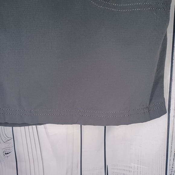 Athleta gray skort Size 6 - Picture 4 of 12